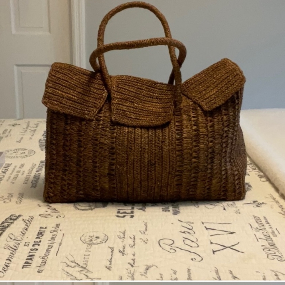 Maison N H Paris raffia bag. Handwoven in Madagascar.
